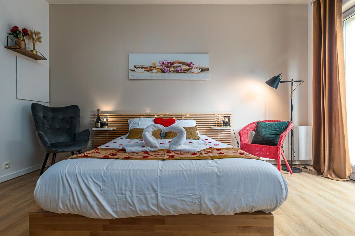 Havre De Paix Jacuzzi Apartment อานีแย-ซูร์-แซน ภายนอก รูปภาพ